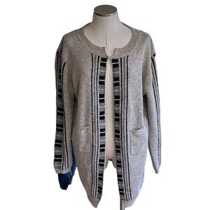 Maddison Long Sweater with Pretty Design Size Large